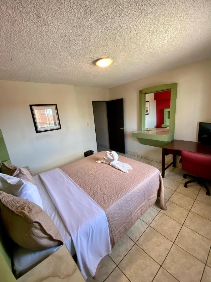 Hotel Los Altos Tijuana Zewnętrze zdjęcie