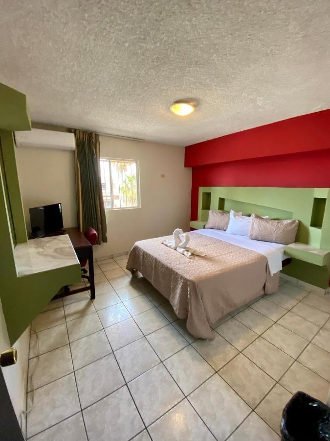 Hotel Los Altos Tijuana Zewnętrze zdjęcie