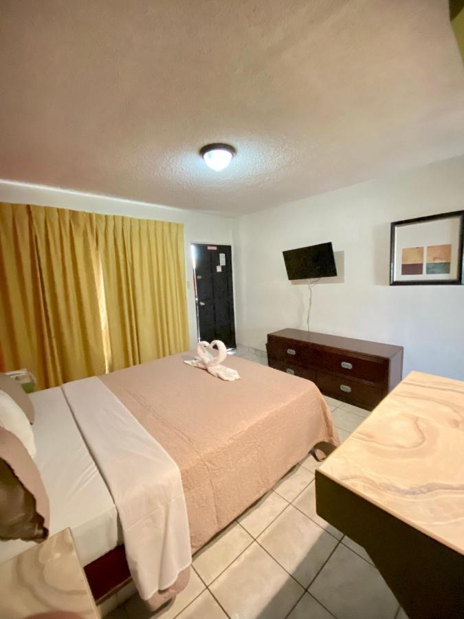 Hotel Los Altos Tijuana Zewnętrze zdjęcie