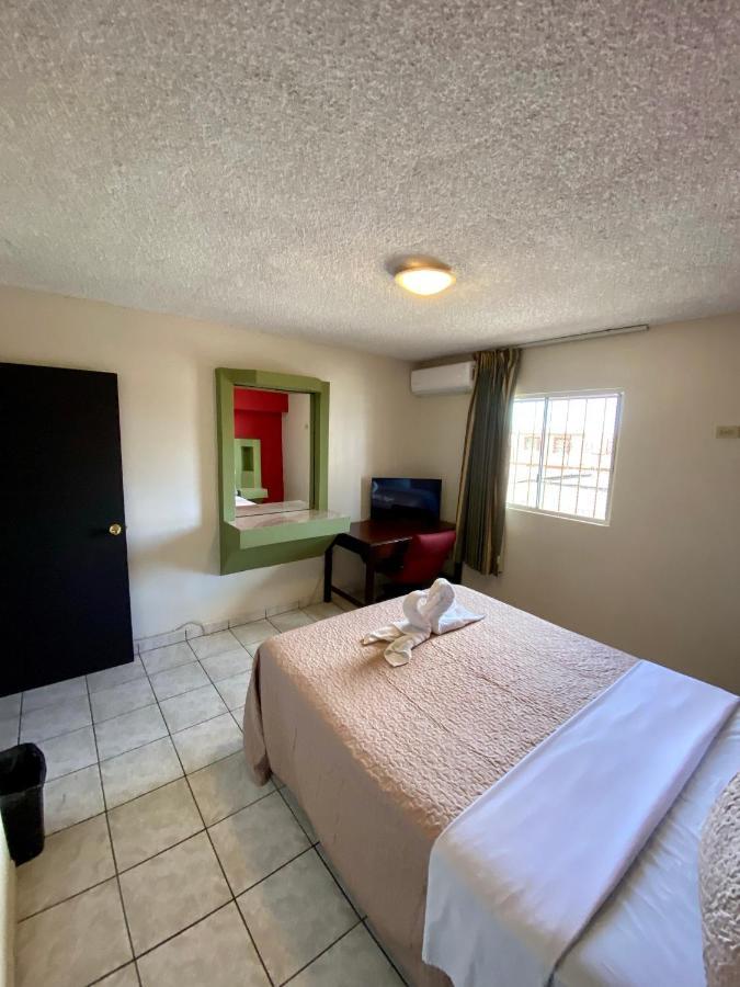 Hotel Los Altos Tijuana Zewnętrze zdjęcie
