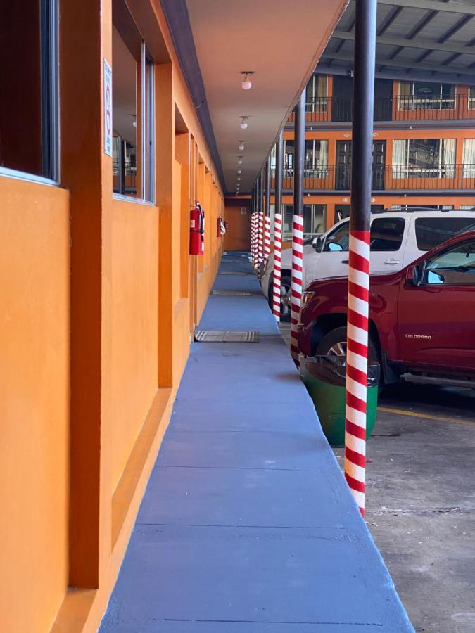 Hotel Los Altos Tijuana Zewnętrze zdjęcie